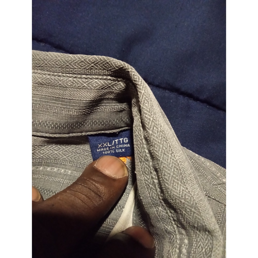 Tommy Bahama Shirt Men's XXL 100% Silk Button Up Gray‎ Stripe Short Sleeve - Picture 5 of 6